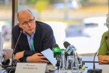 Йоханнес Фосвінкель, директор українського представництва Фонду Гайнріха Бьолля бере участь у дискусії