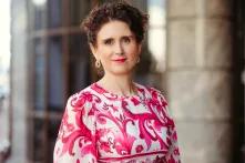 портрет Юлії Спориш