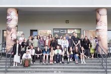 Команда фестивалю на сходах кінотеатру Жовтень