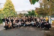 Випускниці академії 