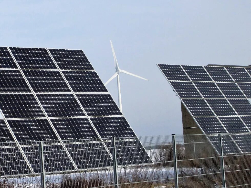 Solar panels with windmill