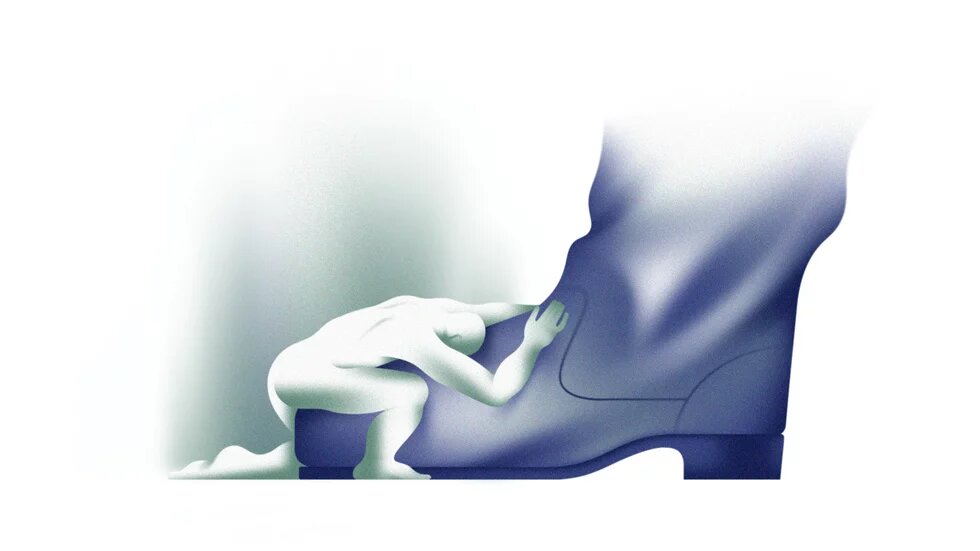 силует чоловіка прихиляється до чобітка